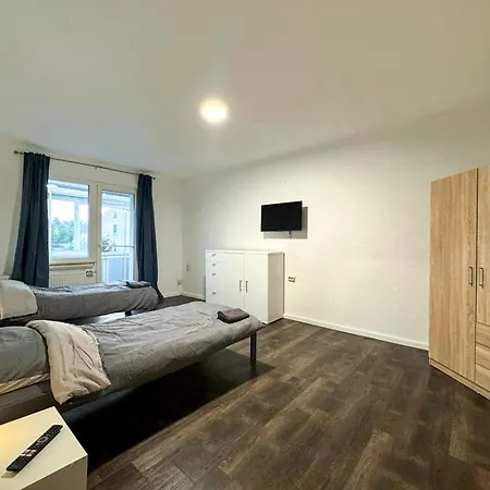 Monteurzimmer 1 *