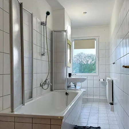 Monteurzimmer 1 *